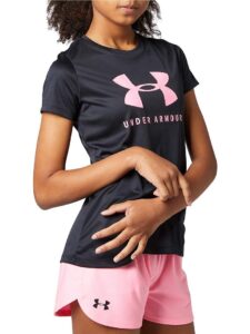 under armour girls' tech solid graphic big logo short sleeve t-shirt, black (001)/pink craze, youth x-small