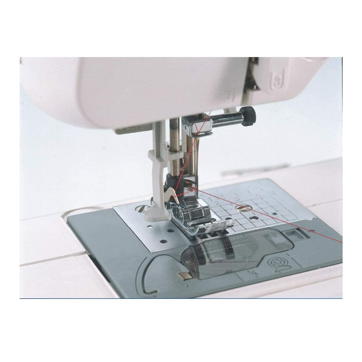 Brother Sewing and Quilting Machine, CS7000i, 70 Built-in Stitches, 2.0" LCD Display, Wide Table, 10 Included Sewing Feet