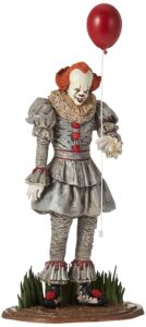 diamond select toys it chapter two: pennywise gallery pvc figure, 10 inches