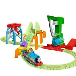 Thomas & Friends Trackmaster Hyper Glow Night Delivery Track Set with Hyper Glow Thomas Motorized Train Engine
