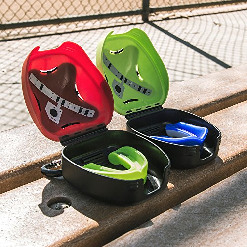 Under Armour Mouth Guard Case. Mouthguard Storage. Keep it Clean and Secure, Black, Adult