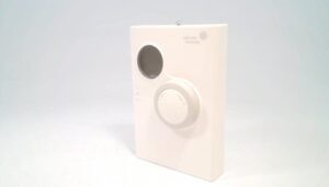 temp network sensor, 120mm x 80mm size, with logo, with display, setpoint dial, with scale toggle, without fan control, with switches, without vav feature