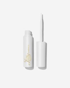 lilly lashes clear eyelash glue, brush on lash glue for false eyelashes, eyelash extension glue for fake eyelashes and natural, wispy lashes, clear glue lash brush, latex free lash supplies