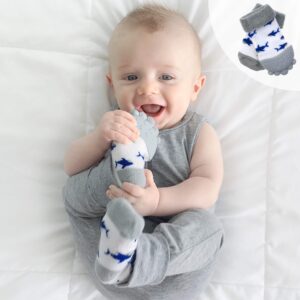 nuby soothing teether sock, grey shark, 5"