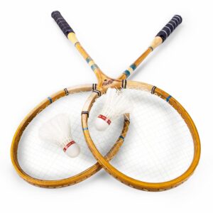 Vintage Wooden Badminton Set - Retro Wood Racquets and Badminton Birdies - Backyard Games for Family - 2 Rackets with Premium Shuttlecocks Included - Yard Games, Sports Gear, and Outdoor Games