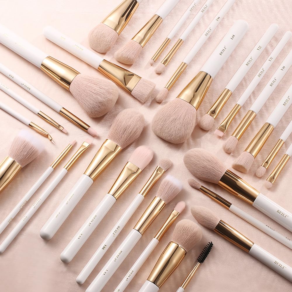 BEILI Makeup Brushes Set 30Pcs Professional Makeup Brush Premium Pink Vegan Synthetic Kabuki Foundation Blending Brush Face Powder Blush Concealers Eye Shadows Make Up Brush Set (White/Rose Golden)