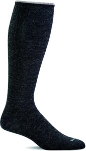 sockwell women's featherweight fancy moderate graduated compression sock, black solid - s/m