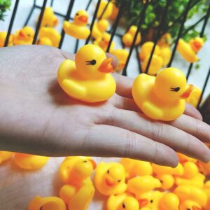 SOHAPY 100Pcs Mini Yellow Rubber Ducks Tiny Baby Shower Rubber Ducks, Squeak Fun Baby Yellow Rubber Bath Toy Float Fun Decorations for Shower Birthday Party Favors Cupcake Carnival Game Gift (100Pcs)