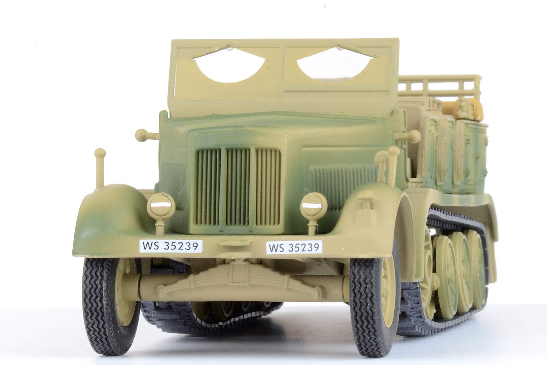 Corgi Diecast Sd Kfz 7 Krauss-Maddei Medium Towing Half-Track 1:50 Military Legends WWII Display Model AA60013 (CC60013)