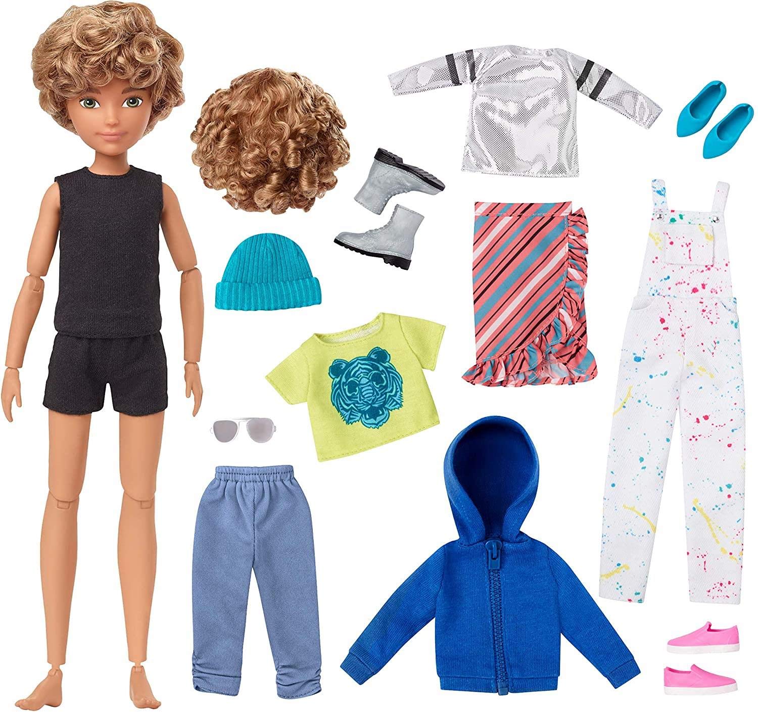 Creatable World Deluxe Character Kit DC-220 Customizable Doll with Blonde Curly Hair, 6 Pieces Doll Clothes, 3 Pairs Shoes and 2 Accessories, Creative Play for All Kids 6 Years Old and Up