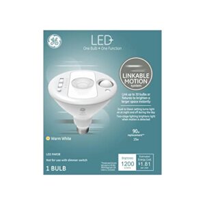 ge lighting led+ outdoor security flood light bulb with motion sensor, warm white, dusk to dawn setting, medium base, 90 watt replacement, 1 count (pack of 1)