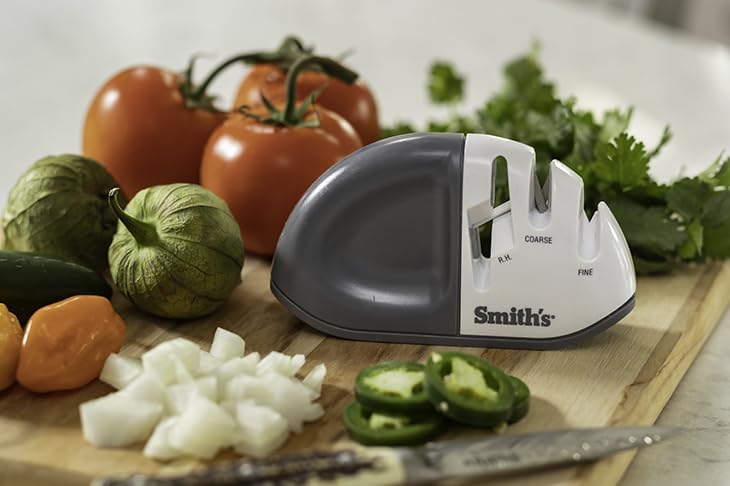 Smith's 51003 Diamond Edge Grip™ MAX 2-Stage Sharpener – White - Compact - Non-Slip Base - Patented V Grip – Sharpen Knives & Scissors - Diamond & Ceramic Sharpeners