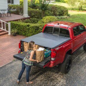 Gator ETX Soft Tri-Fold Truck Bed Tonneau Cover | 59317 | Compatible with 2019-2022 Ford Ranger 5' 1" Bed (61")