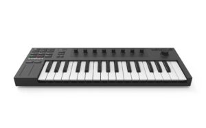 native instruments komplete kontrol m32 controller keyboard, 6.57 x 18.7 x 1.96 inches