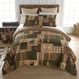 donna sharp full/queen bedding set - 3 piece - green forest lodge quilt set with full/queen quilt and two standard pillow shams - fits queen size and full size beds - machine washable