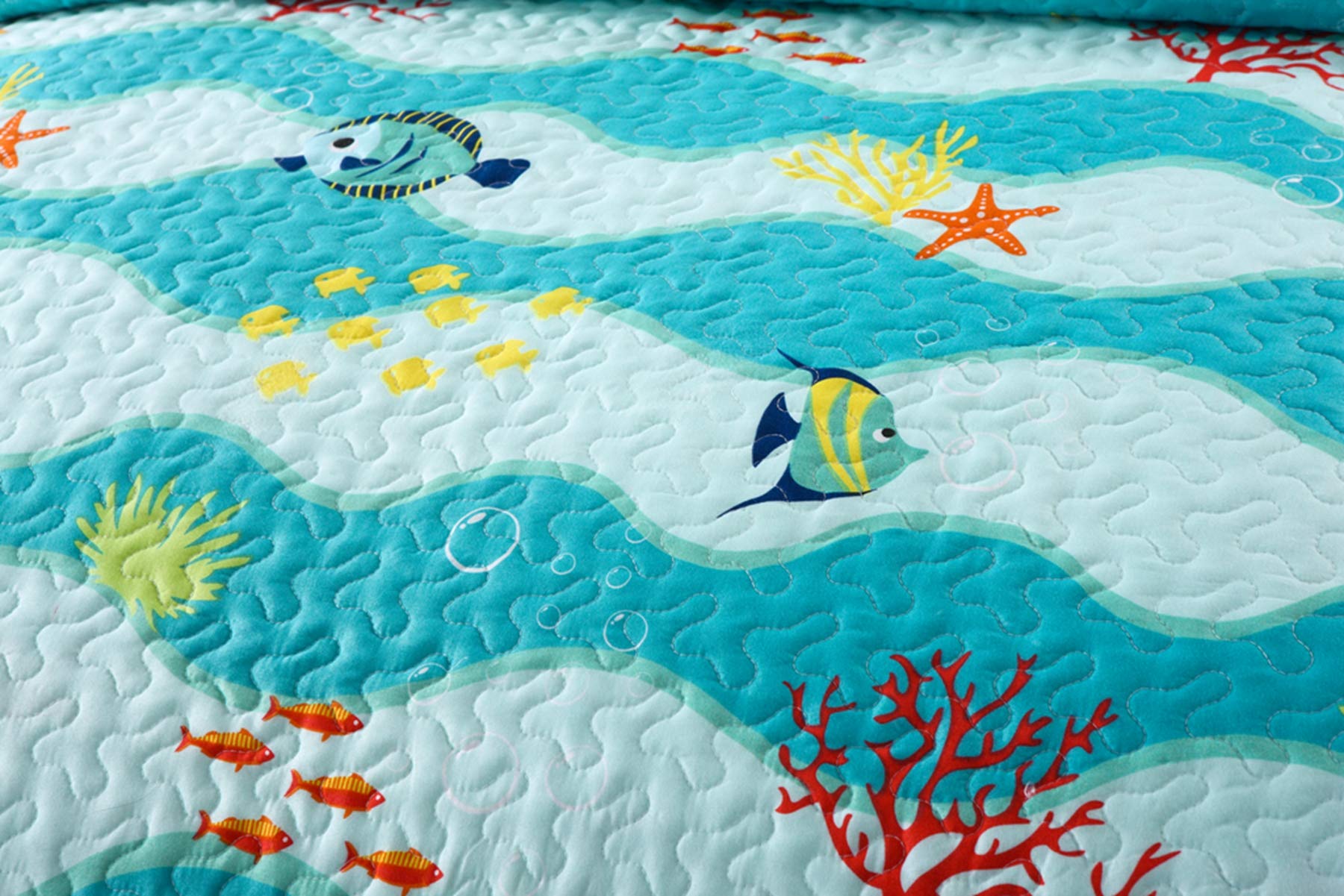 TT LINENS 2 Piece Kids Quilt Set Lightweight Bedspread Decoration Throw Blanket Teens Boys Girls Bed Printed Beach Sea Sea Life Bedding Coverlet Comforter Set/ 277 Fish Quilt (Twin)