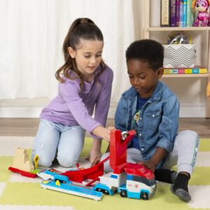 Paw Patrol, Launch’n Haul PAW Patroller, Transforming 2-in-1 Track Set for True Metal Die-Cast Vehicles