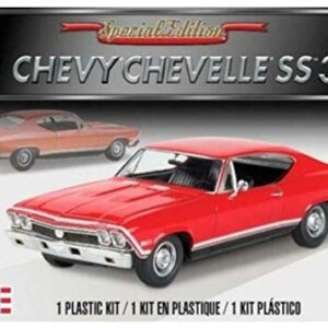 Revell 85-4445 '68 Chevy Chevelle SS 396 Model Car Kit 1:25 Scale, Skill Level 5 Plastic Model Building Kit, Red, Small, 126-Piece