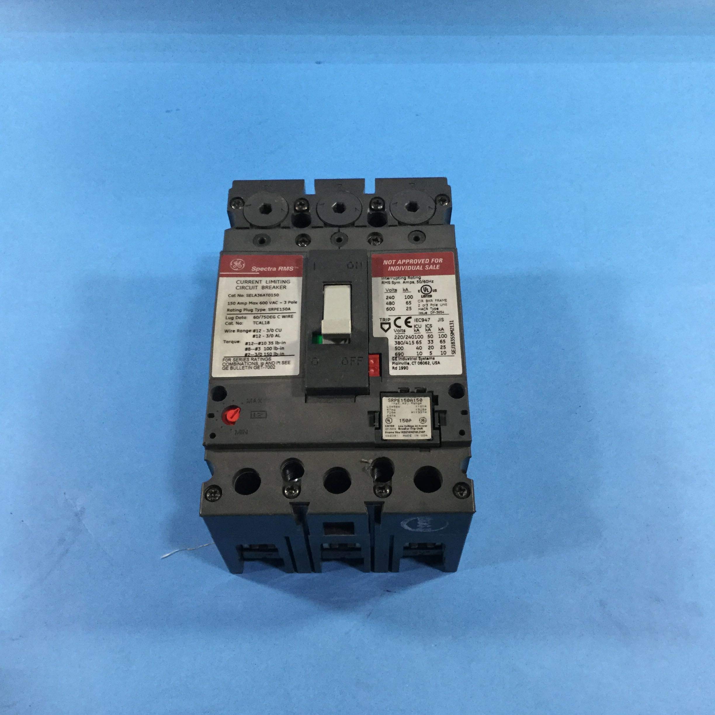 GE SELA36AT0150 Bolt-On Mount Type SEL Molded Case Circuit Breaker 3-Pole 150 Amp 600 Volt AC Spectra RMS