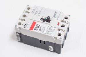 eaton ed3150 circuit breaker,150a,3p,240vac,ed