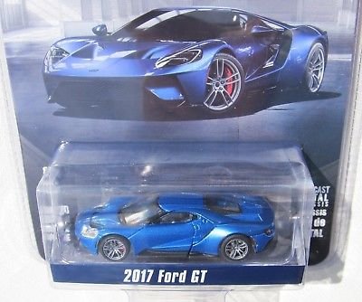 GreenLight 1: 64 Hobby Exclusive - 2017 Ford GT Diecast Vehicle