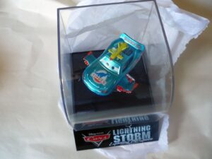 world of cars 2008 sdcc exclusive and gt; lightning storm mcqueen vehicle