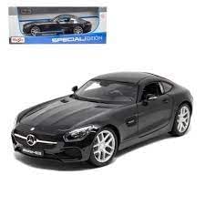 Maisto 1:24 Mercedes-Benz AMG GT Diecast Vehicle (Colors May Vary)