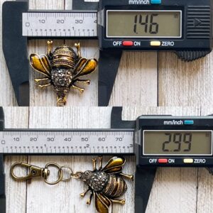 Gothic Bee Zipper Pull for Backpacks, Cute Rhinestone Purse Charms, Unique Vintage Style Insect Handbag Jewelry, Victorian Steampunk Zipper Charms, Camera Bag Charms, Cool Key Chain Charm