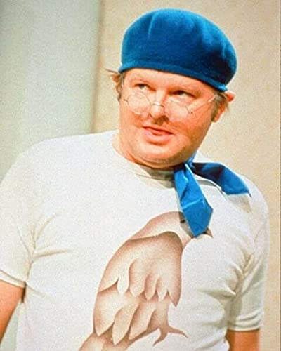 Benny Hill classic pose as Fred Scuttle Benny Hill Show 8x10 inch photo