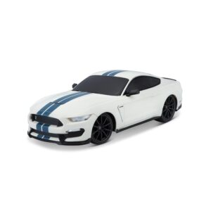 maisto tech r/c 1:24 scale 2.4 ghz 2016 ford shelby gt350, white