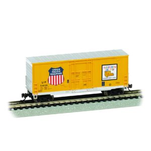 Bachmann Trains - HI-Cube Box CAR - Union Pacific® #518126 - N Scale Silver