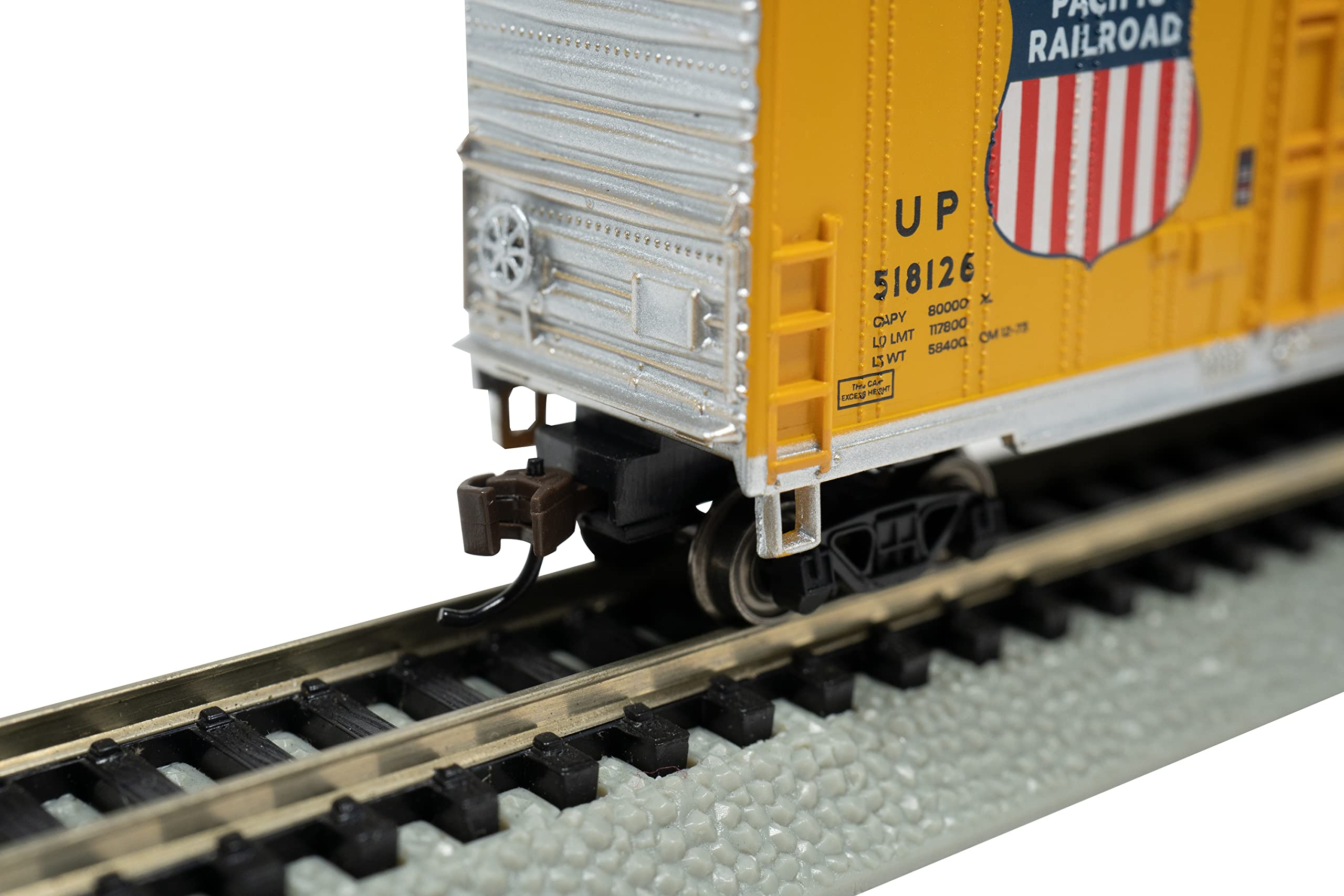 Bachmann Trains - HI-Cube Box CAR - Union Pacific® #518126 - N Scale Silver