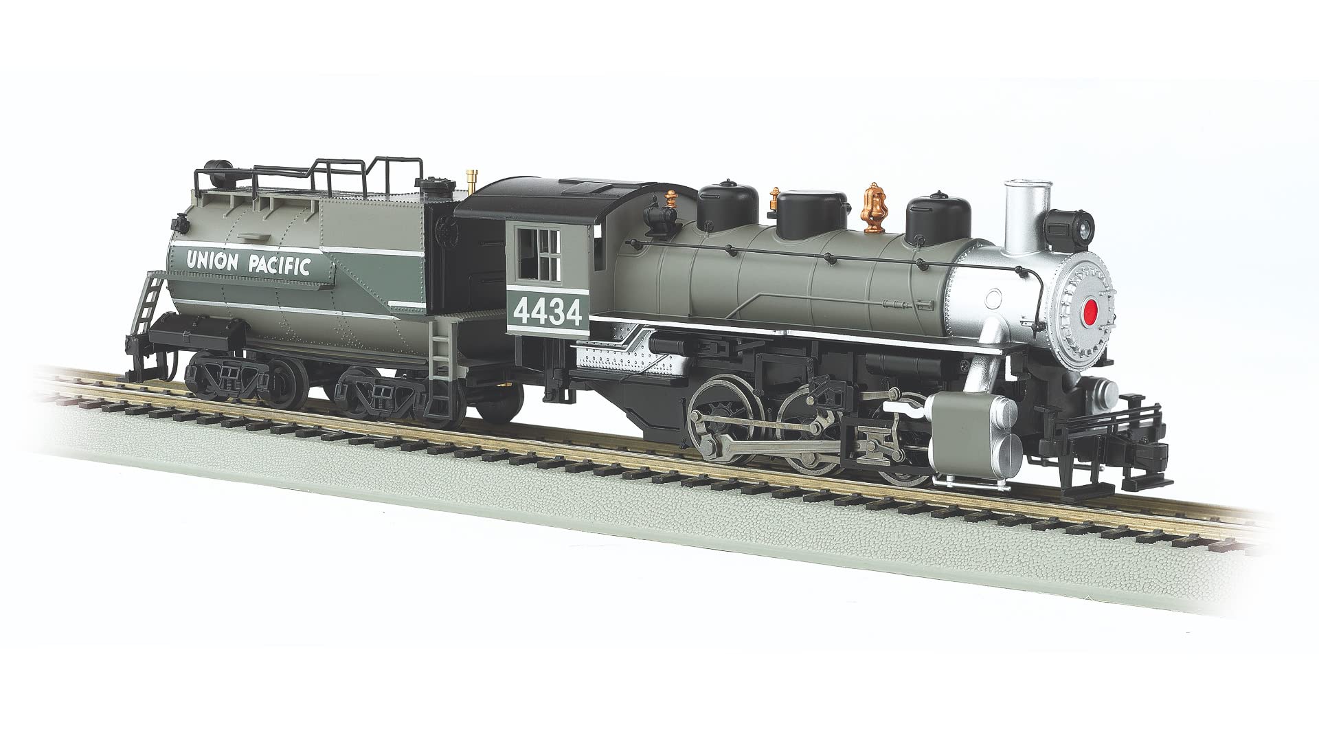 Bachmann Trains - USRA 0-6-0 w/Smoke & Vanderbilt Tender - Union Pacific® #4434 - HO Scale