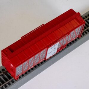 Bachmann Trains - Poultry Transport Car - Palace Live Poultry #6834 - Cluck with Chickens - HO Scale Prototypical Colors