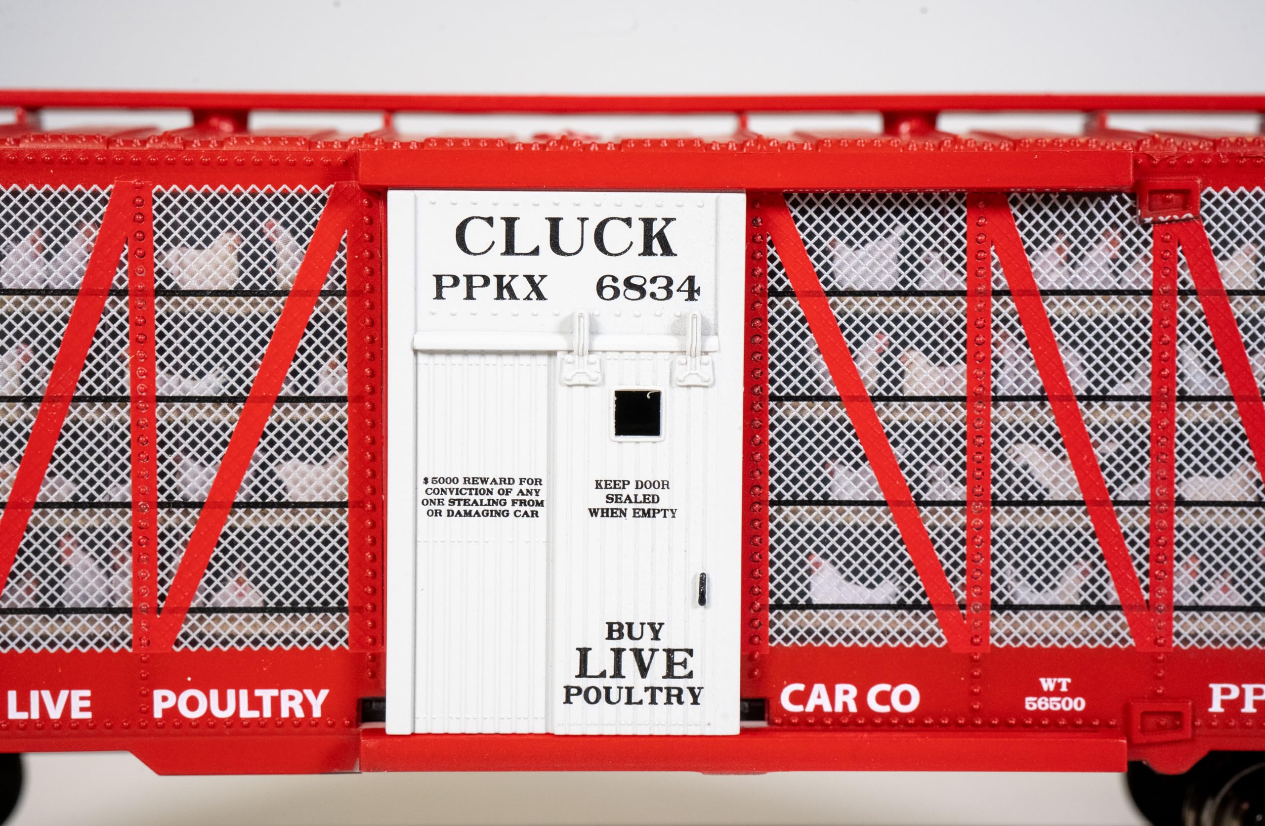 Bachmann Trains - Poultry Transport Car - Palace Live Poultry #6834 - Cluck with Chickens - HO Scale Prototypical Colors