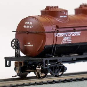 40' Three-Dome Tank Car - PRR #498647 - HO Scale