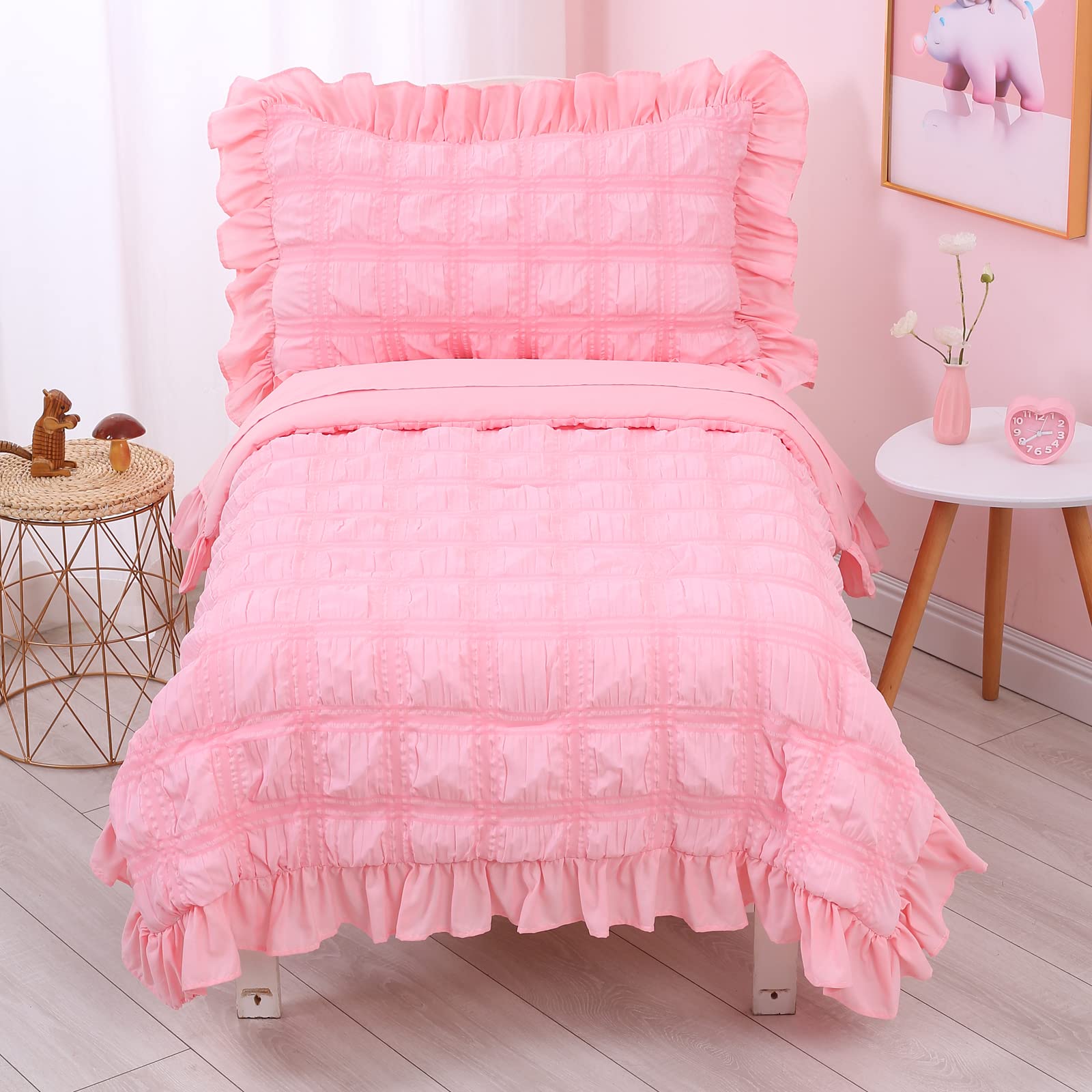 Cloele 4 Pieces Toddler Bedding Set for Girls - Solid Seersucker Toddler Sheet Set with Ruffle Fringe Includes Quilt Fitted Sheet Flat Sheet Pillowcase - Girls Pink Toddler Comforter & Sheet Set