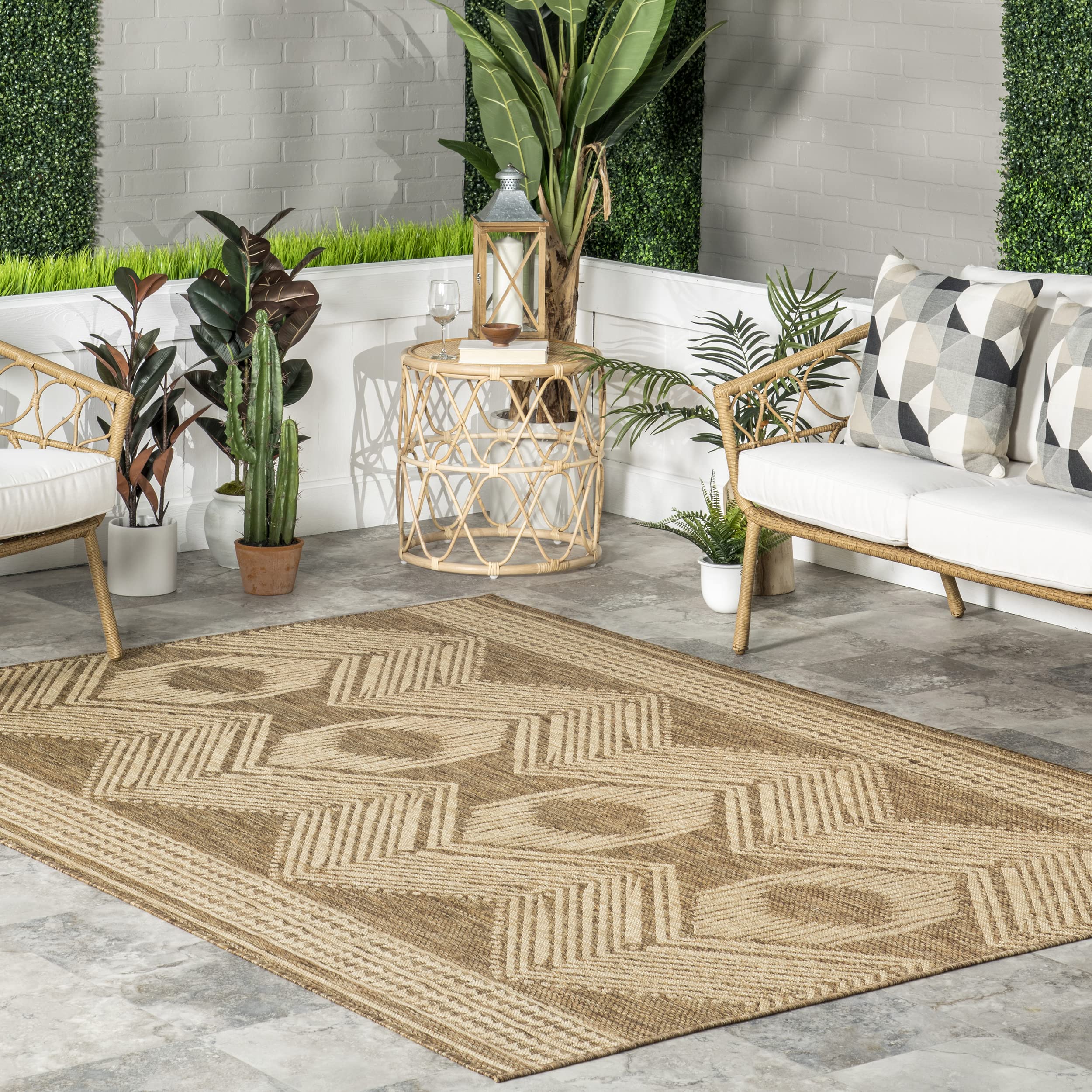 nuLOOM Ranya Tribal Indoor/Outdoor Area Rug, 4x5, Light Brown