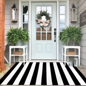 iohouze black white striped rug -4x6 front door mats outdoor,washable rug for front porch decor,spring summer welcome mats outdoor indoor, doormat for farmhouse/entryway/home entrance