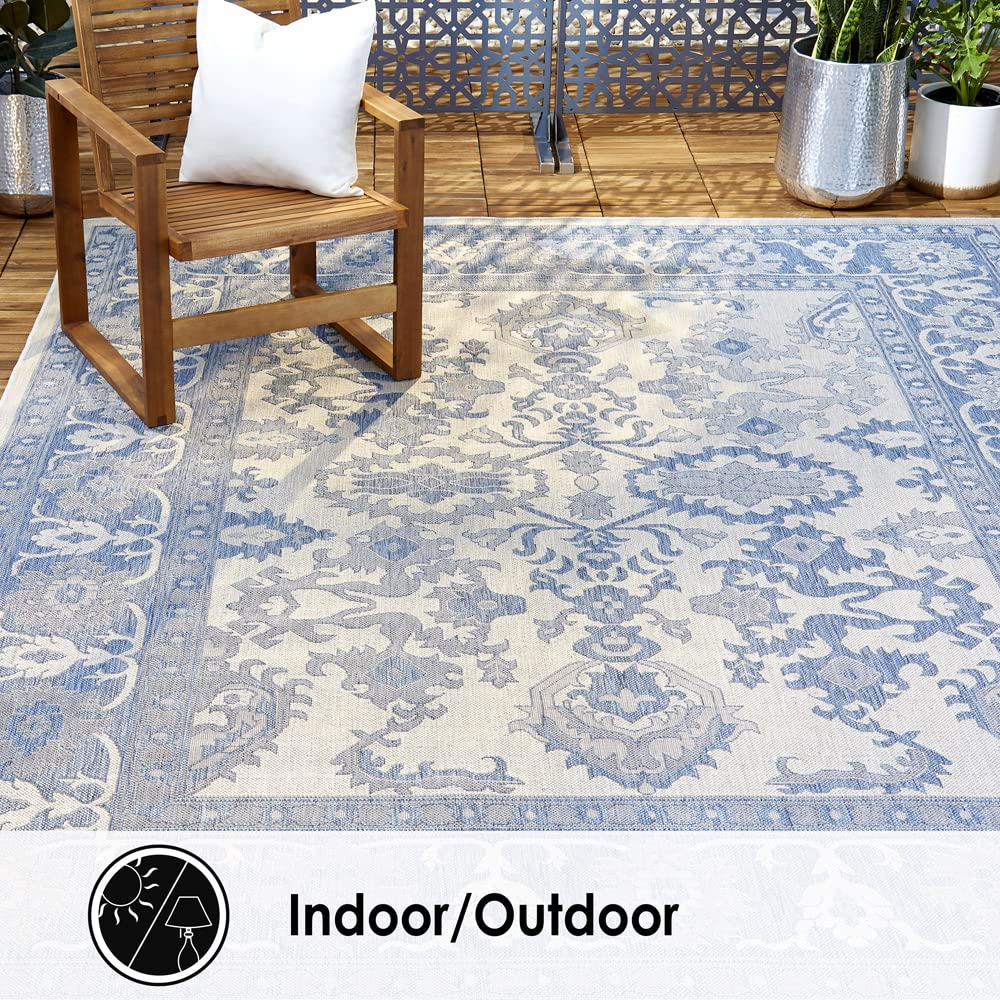 Nicole Miller New York Patio Country Ayana Transitional Border Indoor/Outdoor Area Rug, Grey/Blue, 3'11"x5'2"