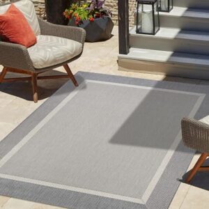 Couristan Recife Stria Texture Indoor/Outdoor Area Rug, 3'9" x 5'5", Champagne-Grey