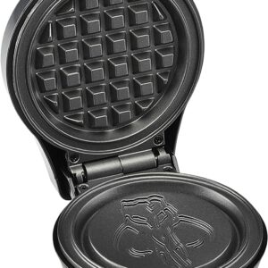 The Mandalorian 4" Mini Waffle Maker