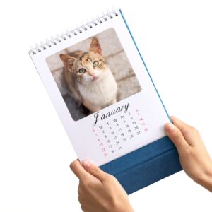Personalized Desk Custom Calendar 2024 Personalized Calendar with Your Photo/Pet Photo, 13 Pictures Calendar DIY Gifts for School, Office, Home,Wedding Gift