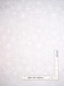 flashphoenix quality sewing fabric –christmas snowflake circles white 100% cotton fabric wnter essentials - 36x44 inch by the yard