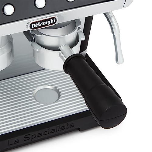 Casdon De'Longhi Toys Barista Coffee Machine. Toy Kitchen Playset for Kids with Moving Parts, Realistic Sounds and Magic Coffee Reveal. For Children Aged 3+, Silver, Black