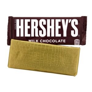 foil wrapper - pack of 100 candy bar wrappers with thick paper backing - folds and wraps well - best for wrapping 1.55oz hershey/candies/chocolate bars/gifts - size 6" x 7.5" (gold alligator)