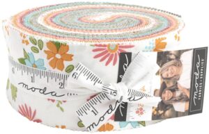 sherri and chelsi bountiful blooms jelly roll 40 2.5-inch strips moda fabrics 37660jr