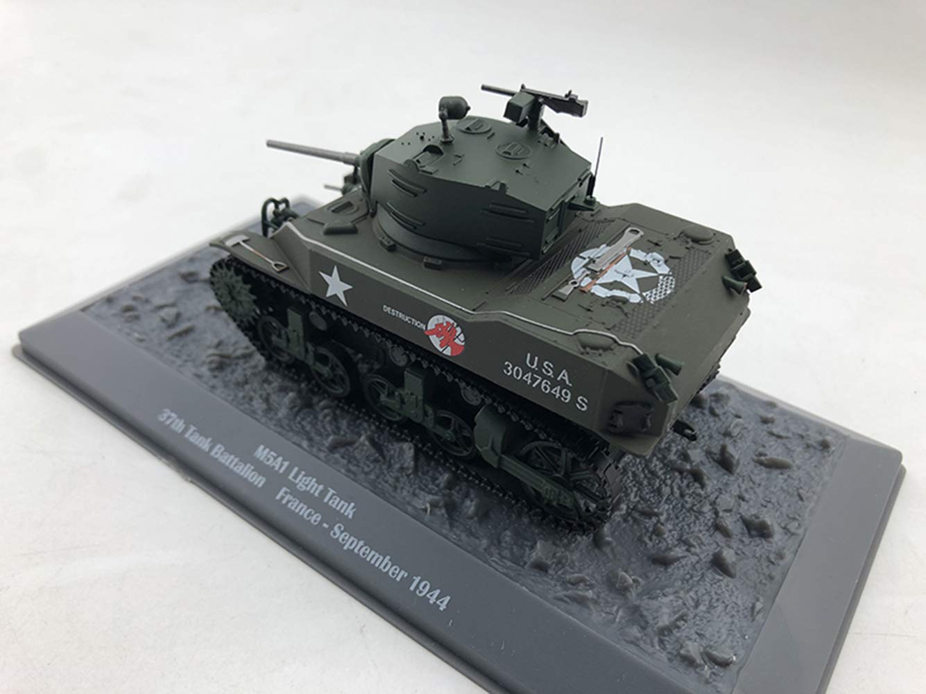 SY-Heat Alloy Tank Model, Military Tank Model M5A1 Light Tank 37Th Tank Battalion Memorial 1/43 Simulation Decoration Commemorative