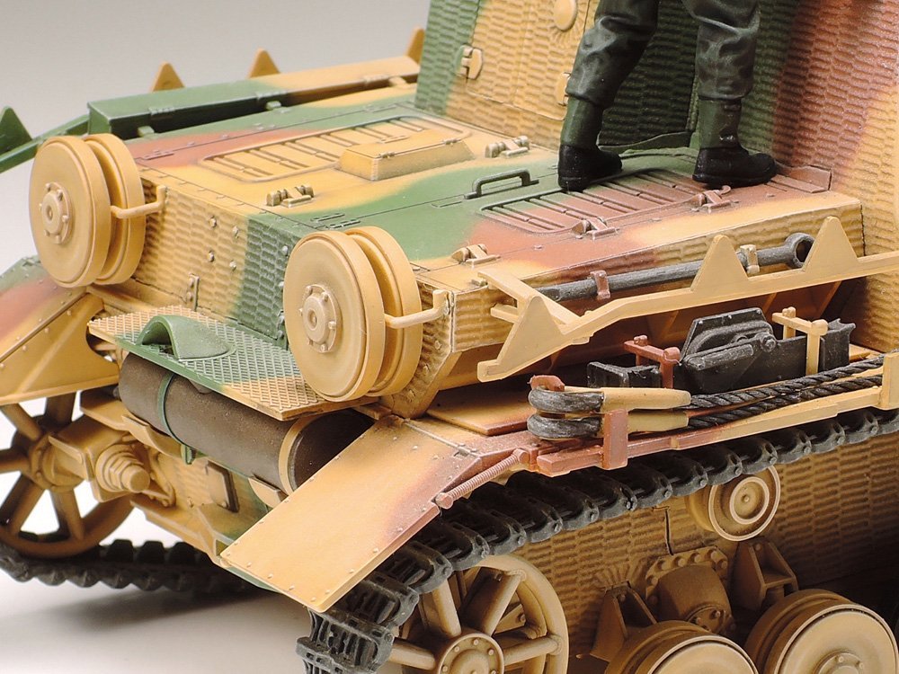 TAMIYA 1/35 German Assault Tank IV Brummbar Late Prod TAM35353 Plastic Models Armor/Military 1/35