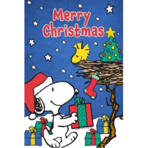 Flagology.com, PEANUTS® Merry Christmas Snoopy and Woodstock – Garden Flag 12.5" x 18", Outdoor Flag, Exclusive Premium Fabric, Officially Licensed PEANUTS®, Christmas